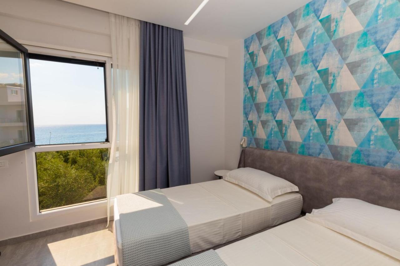 Corallo Rooms Himare Exterior photo